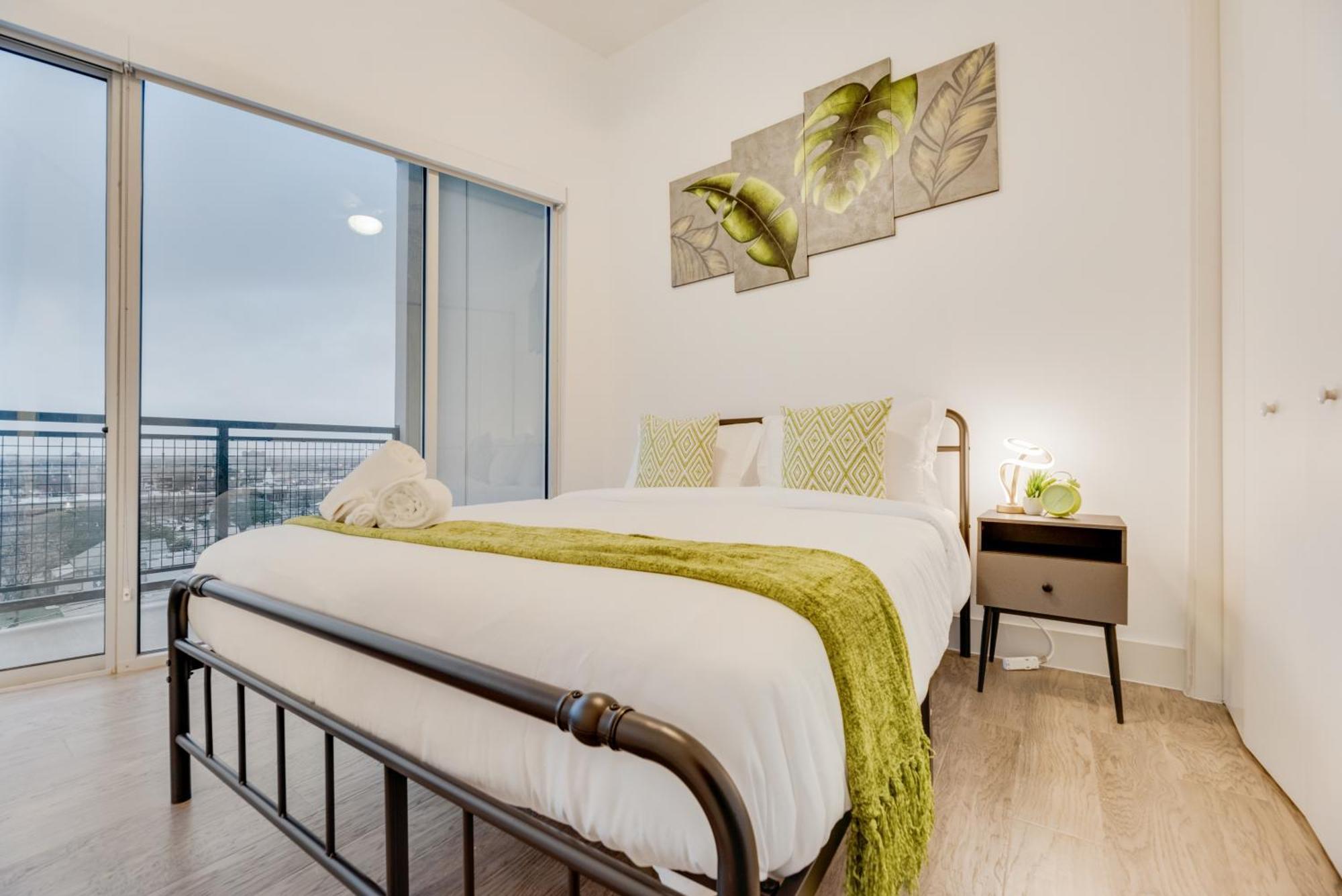 Snazzy Loft Style 2Br I Gym I Parking I Workspace Dallas Exterior foto